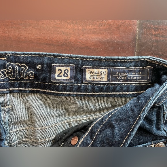 Miss Me Straight Leg 28 - Picture 2 of 4